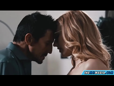 ❤️ Ρομαντικό σεξ με μια πρόστυχη ξανθιά. ❤️ Πόρνο